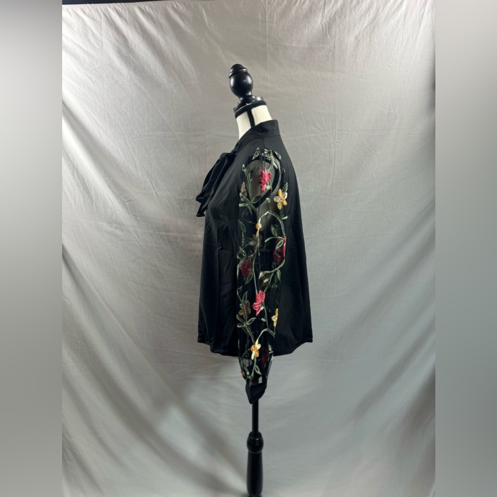 LAST ONE 🔥 Floral Embroidery Mesh Sleeve Tie Neck Blouse Black - Picture 7 of 8